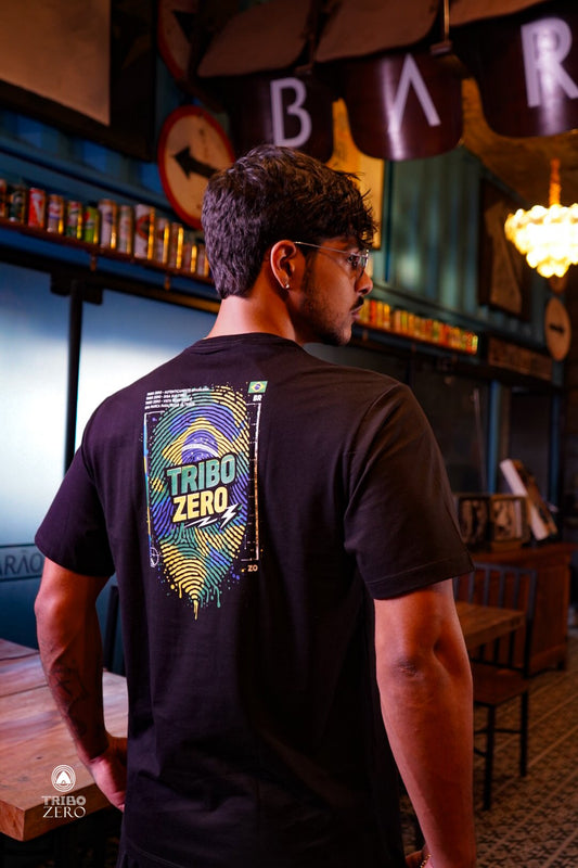 Camiseta Digital Brasileira Preta - Tribo Zero - detalhe das costas